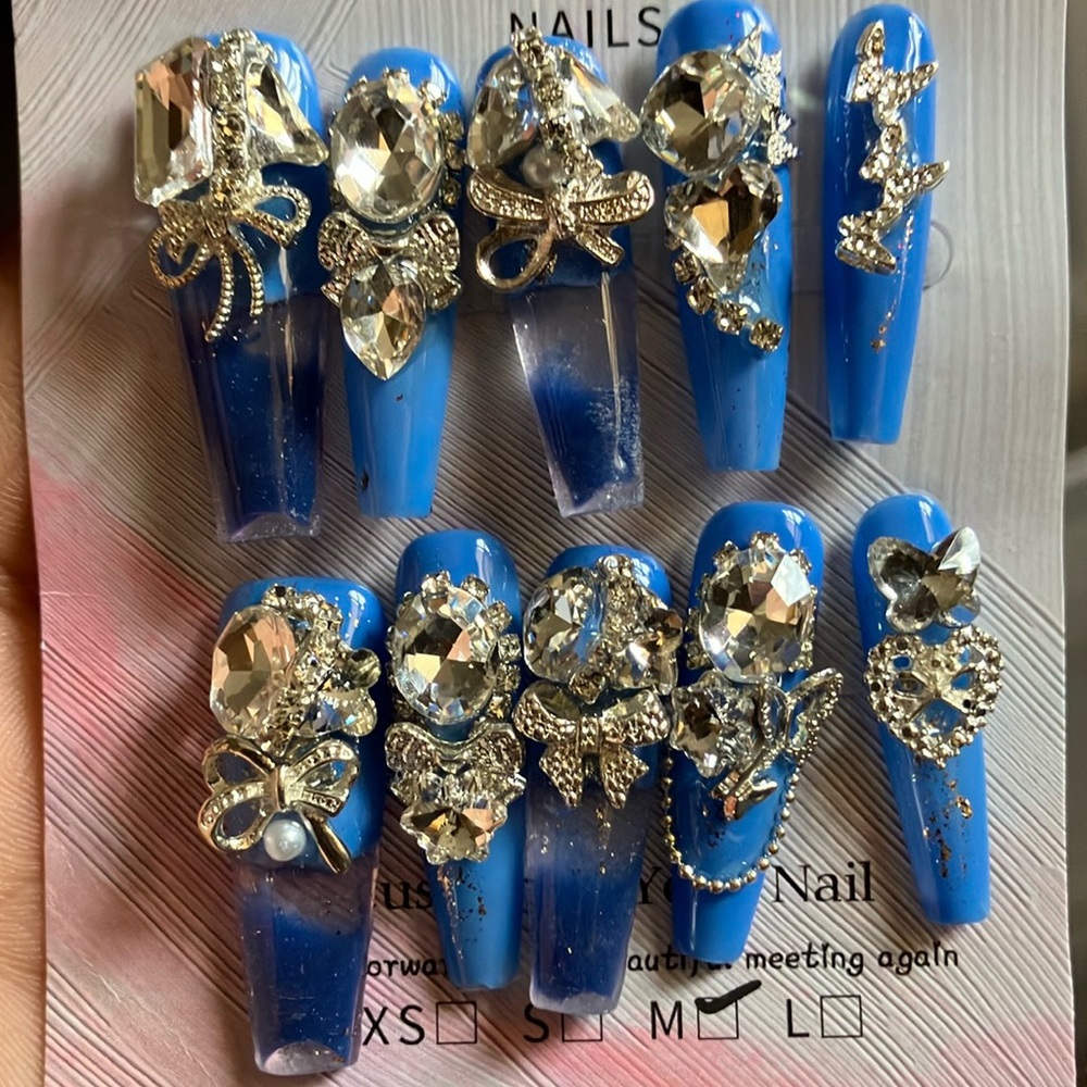 Lux Aquarium Nails Blue and Silver Press-On Set